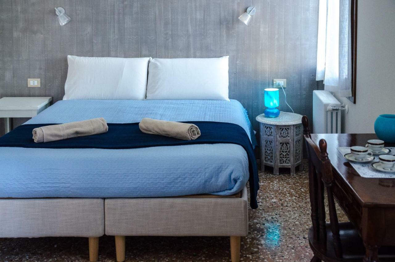 Appartamento Azzurro Two Bathrooms Венеція Екстер'єр фото